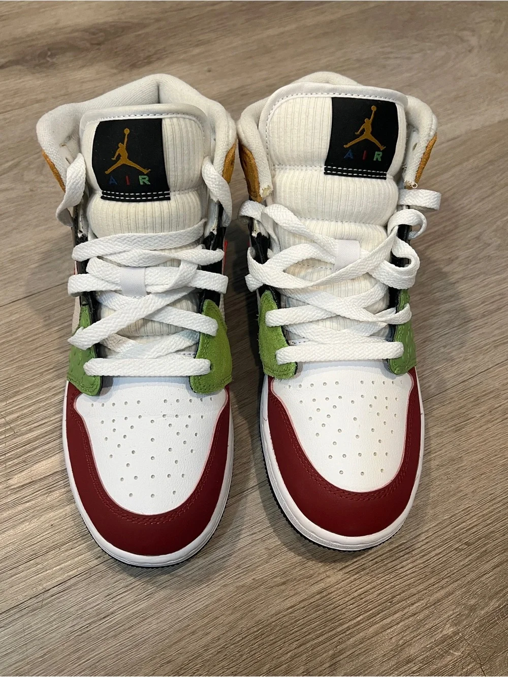 Jordan Men’s Low-Top Sneakers - Multicolor